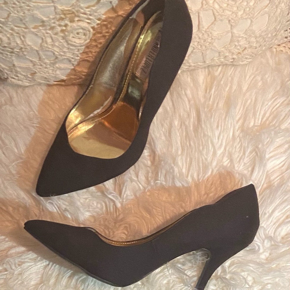 Elegant Black Heels
